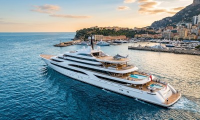 What is a Gigayacht?